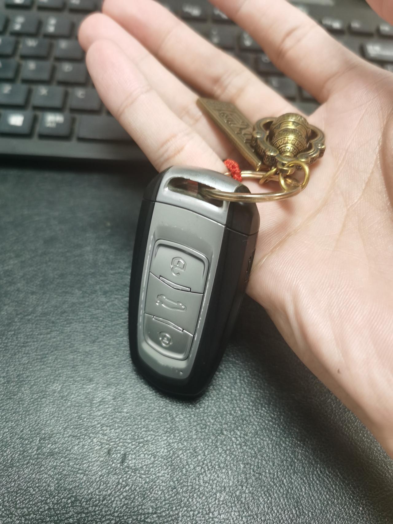 各位车友的2018博越耗油不？每天一半高速一半市区，平均加200元开350公里，92#油价平均6.2，0.57元/公里，