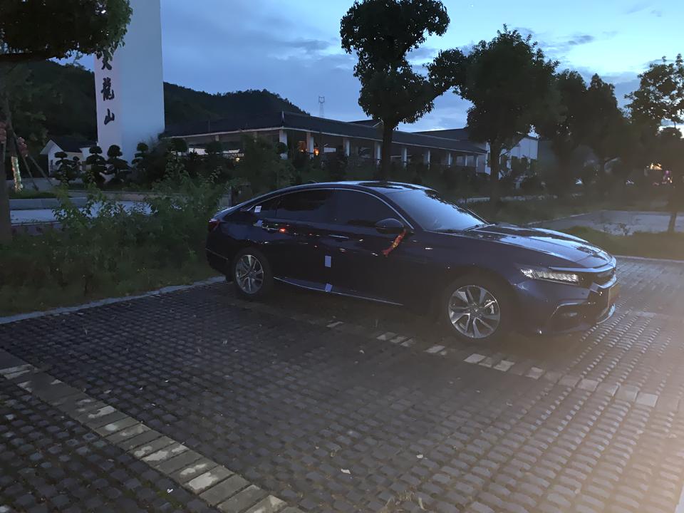 本田英仕派 没车库，夏天到了拿什么防晒？