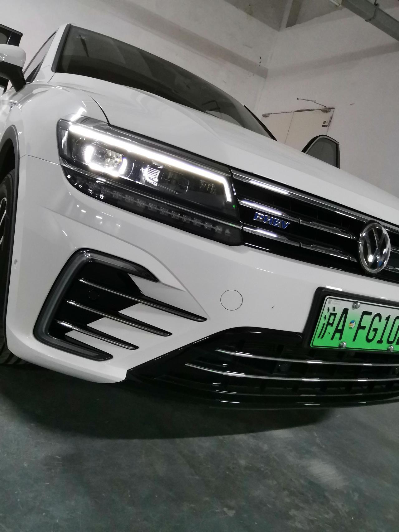 大众途观L PHEV 请问一下 2020款phev旗舰版可以无线连接carplay吗 如果可以怎么连 另外就是手机可以连
