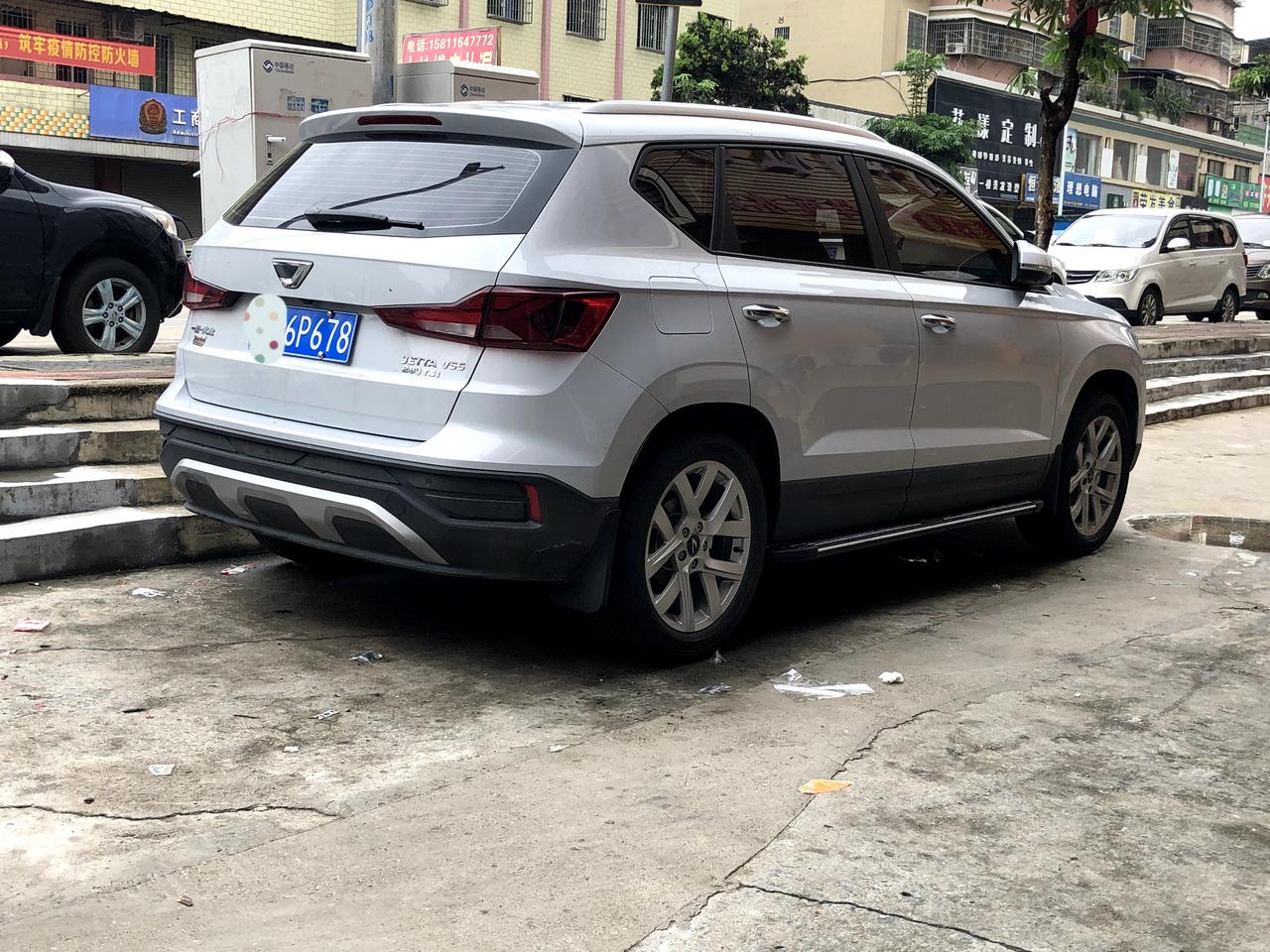 捷达VS5 有颗粒的大家在外面保养的机油是在网上买还是直接去店里换？有网上买的大佬吗？在哪个平台买的？