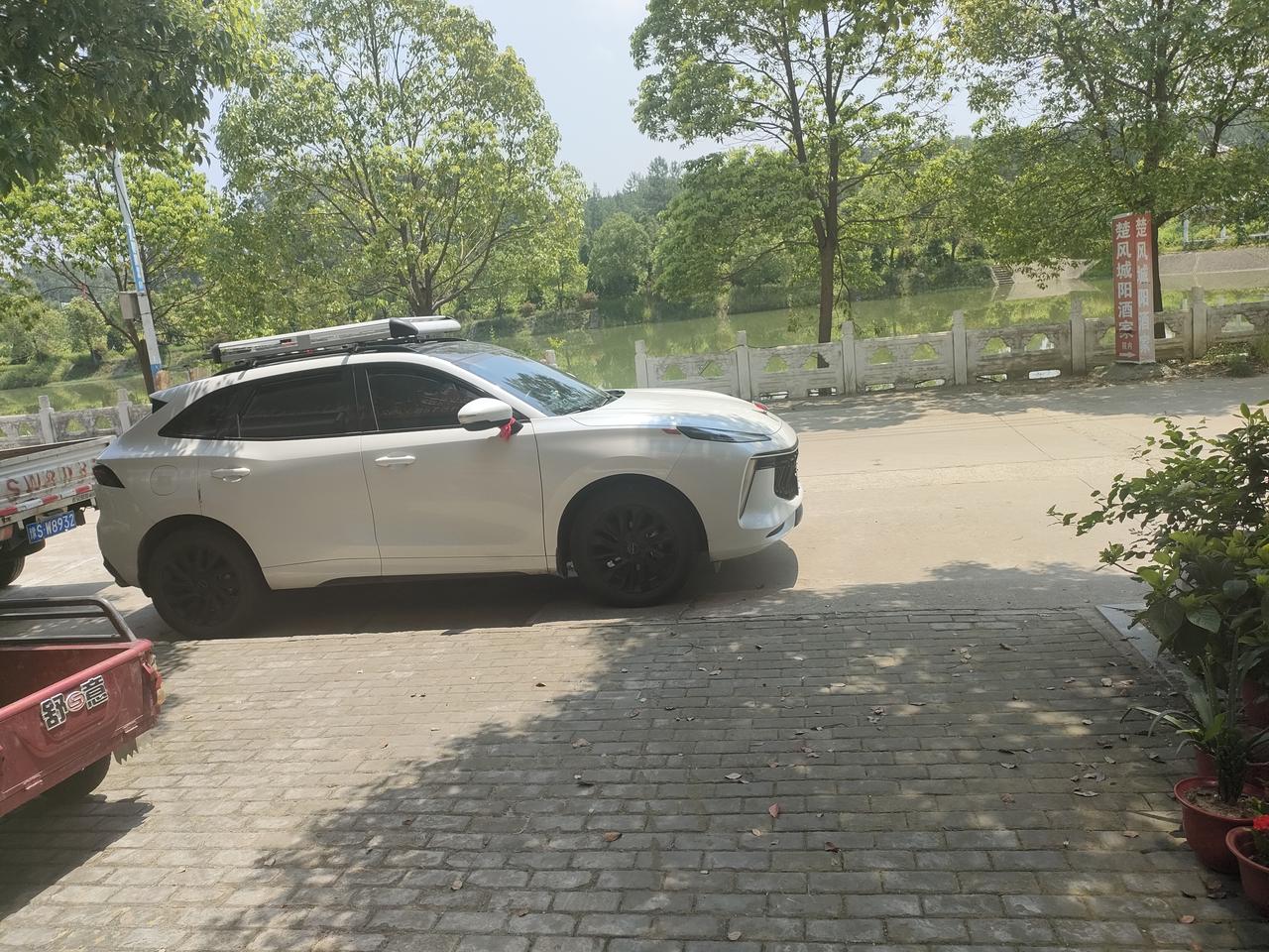 东风风行风行T5 EVO 咱这 t5evo有 手机投屏carplay吗？ 怎么用？