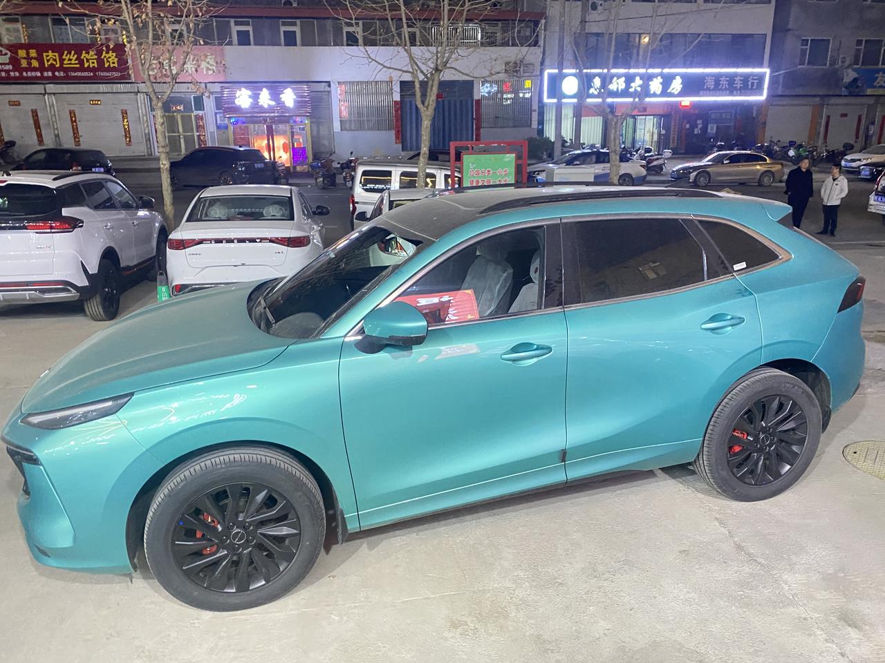 东风风行风行T5 EVO 刚提车，红色座椅需要安装座套或者座垫吗友友们