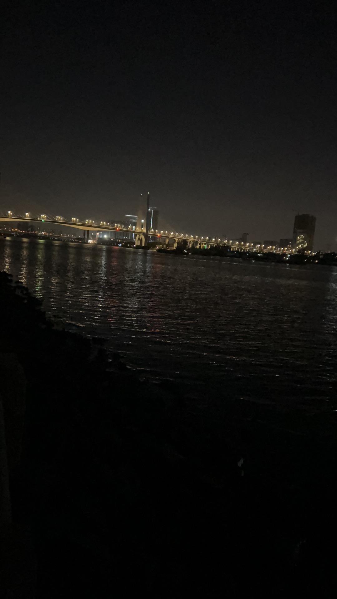 宝马3系 今天广州定的325长轴耀夜469批次，有大哥预计什么时候能提吗