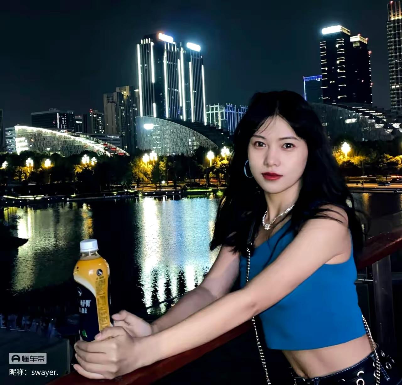 宝马3系 有成都的朋友吗，成都325长轴运动目前多少啊？万分感谢?