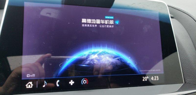 凯迪拉克CT5 大佬们，高德地图打开一直显示这个是什么情况？