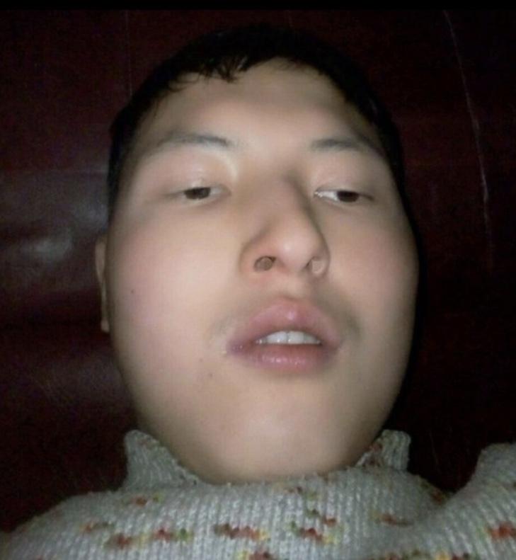 凯迪拉克CT5 兄弟们，CT5顶配，存款13万，老爸给7万，贷款11万，车子能下来吗？还有就是贷款分3年还清，大约需要多
