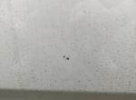 14代轩逸  今天拐弯不小心碰到安全锥上了 刮蹭了 求助大家 看看这刮的深吗严重不 应该怎么办