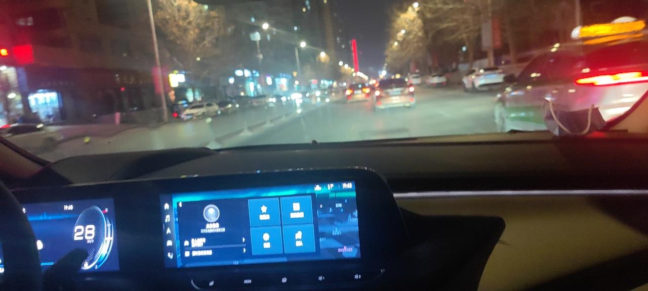 别克GL8 亲们！请问2022款653T智慧旗舰版的内置高德地图版本太低，这个有好的解决方案吗？