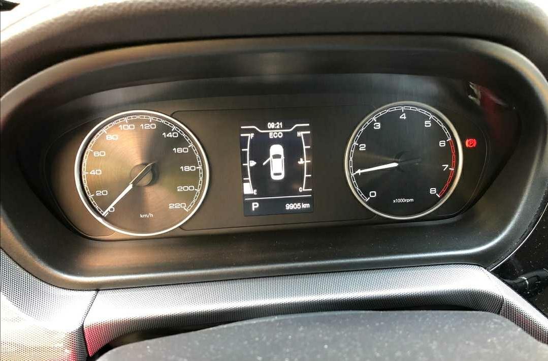 奇瑞艾瑞泽5 19年7月上牌的车 自动挡 开价五万 各位看看值得买吗？