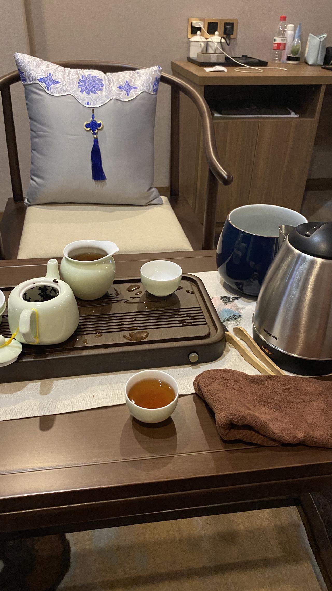 马自达阿特兹 原厂19寸轮毂，能换245 35 19的轮胎吗？如果 可以 换了以后 有什么优点 有什么缺点？圈里有车友换