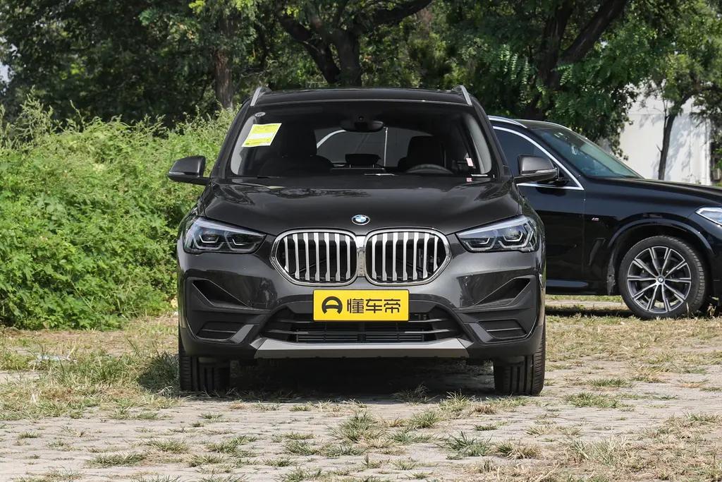 凯迪拉克XT5 弱弱的来发一个贴，X1和XT5应该怎么选？万能的车友们，XT5一直忙没去试驾过，XT6倒是当时去过，觉得