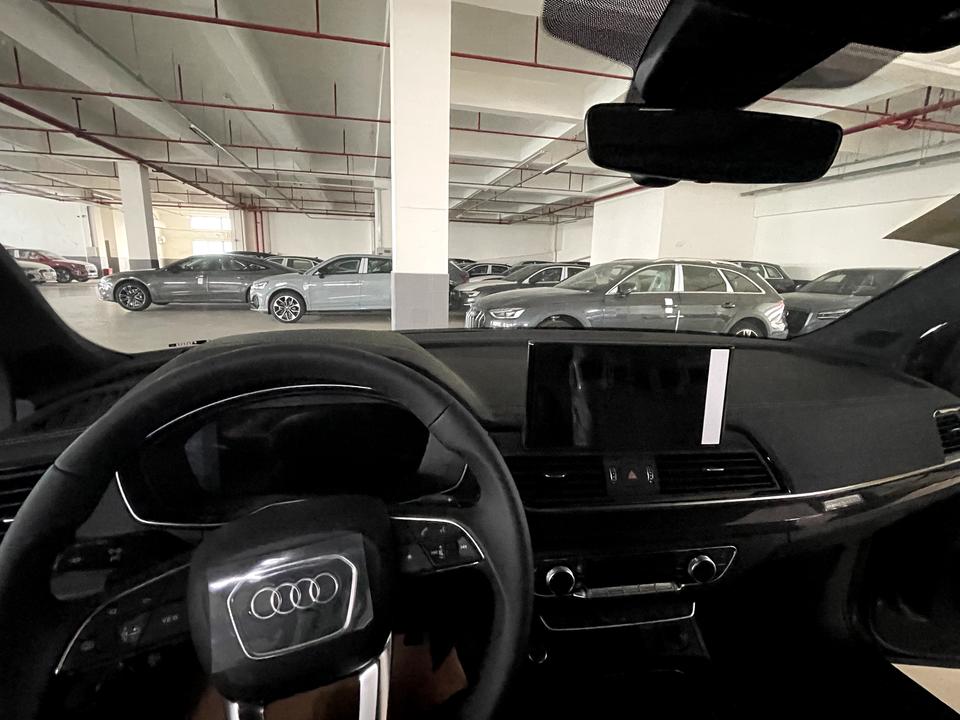 奥迪Q5L Sportback 坐标深圳4号下定24号到店你们45甄选落地多少