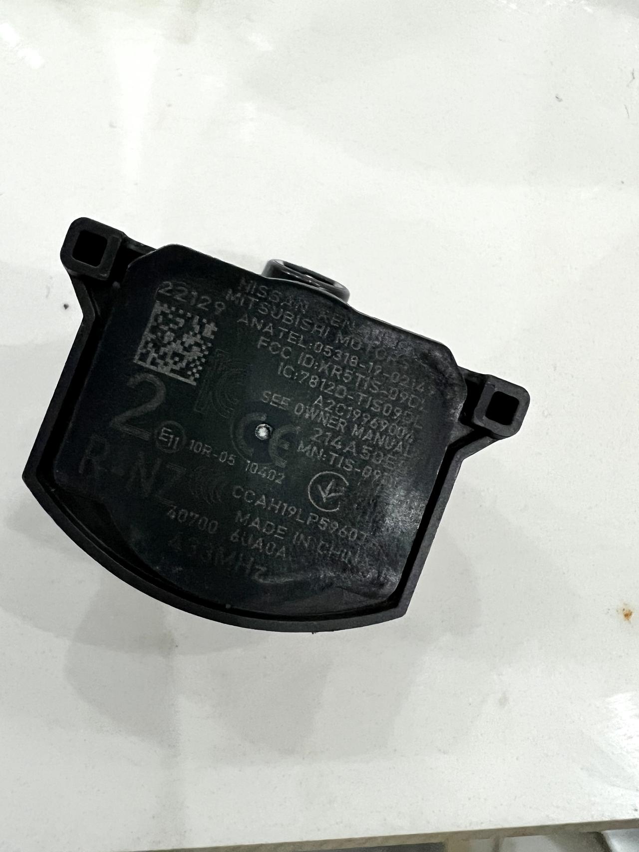 东风EV新能源EX1 胎压传感器分不分前后左右？后期坏的话，怎么判断是哪个坏了