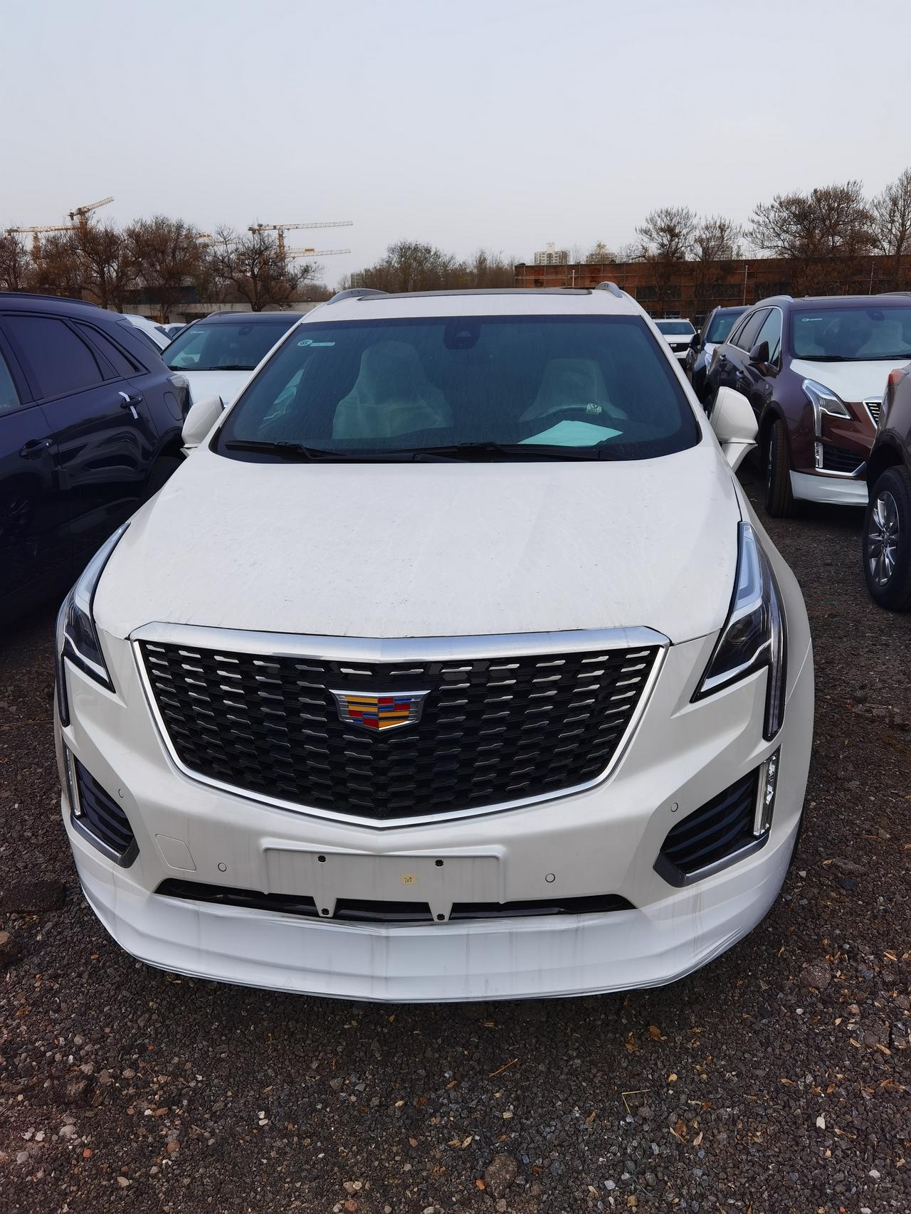 凯迪拉克XT5 XT5提车1个多月，买车时销售没说有流媒体这东西，刷视频看见流媒体挺好就想装一个，大伙有没有在外面自己装