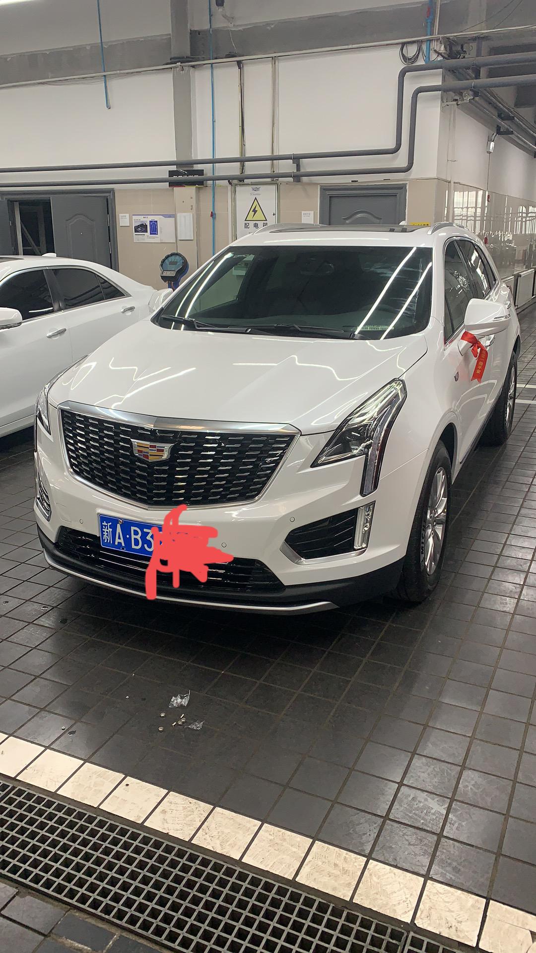 凯迪拉克XT5 有乌鲁木齐的XT5车友群吗？麻烦拉兄弟一把！谢谢！