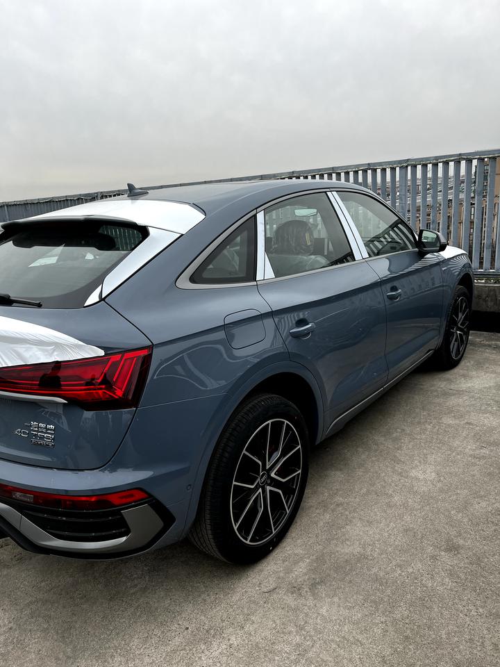 奥迪Q5L Sportback Q5L 轿跑版 RS燃速套件，裸车36.8，落地41.3。这个价格可以吗？三年贷款，利息