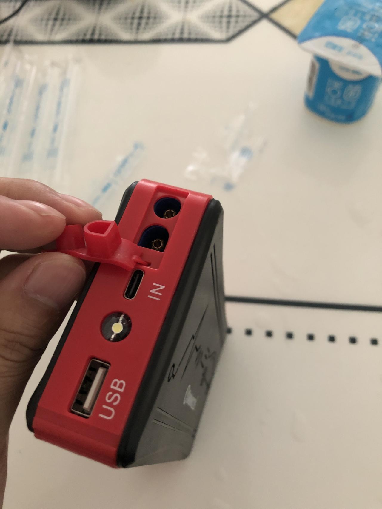 车子（英朗）前一段时间一直打不燃火（在一次电瓶缺电后就开始出现这个情况了），中途一直是用的网上买的一个启动电源（但是每次