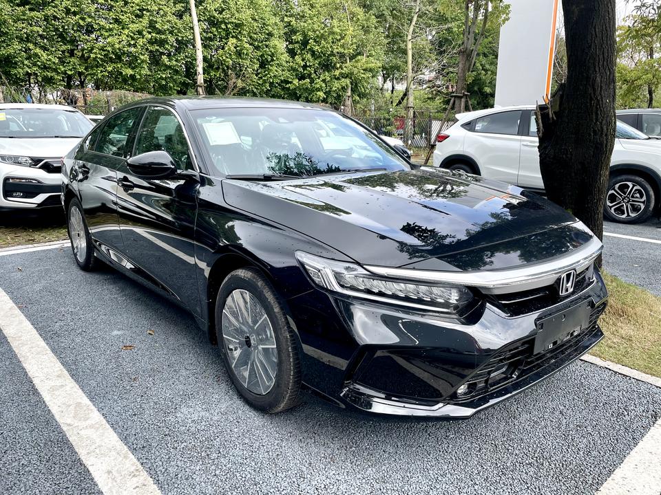 刚定的2022款英仕派精致款彩晶黑请问大家CarPlay是如何解决的呀