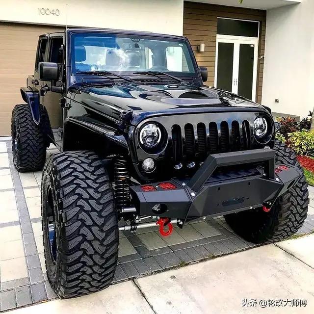 Jeep牧马人 改装成这样可以上路吗 违法么？