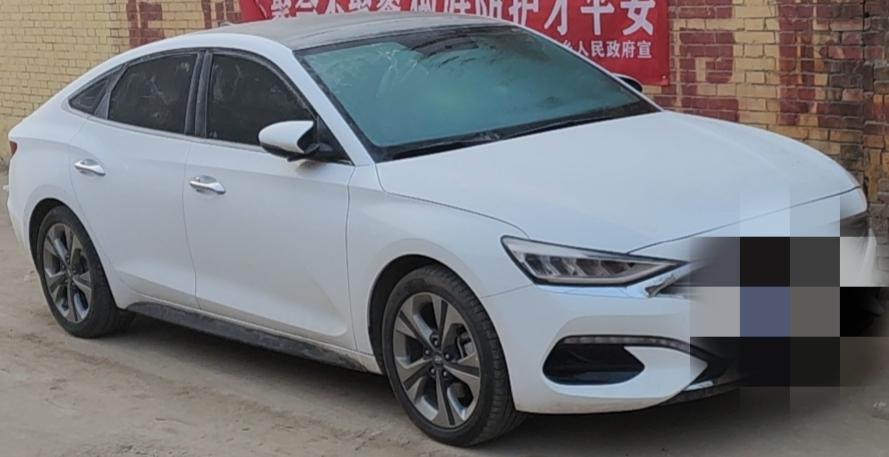 现代菲斯塔 原厂轮胎多少钱