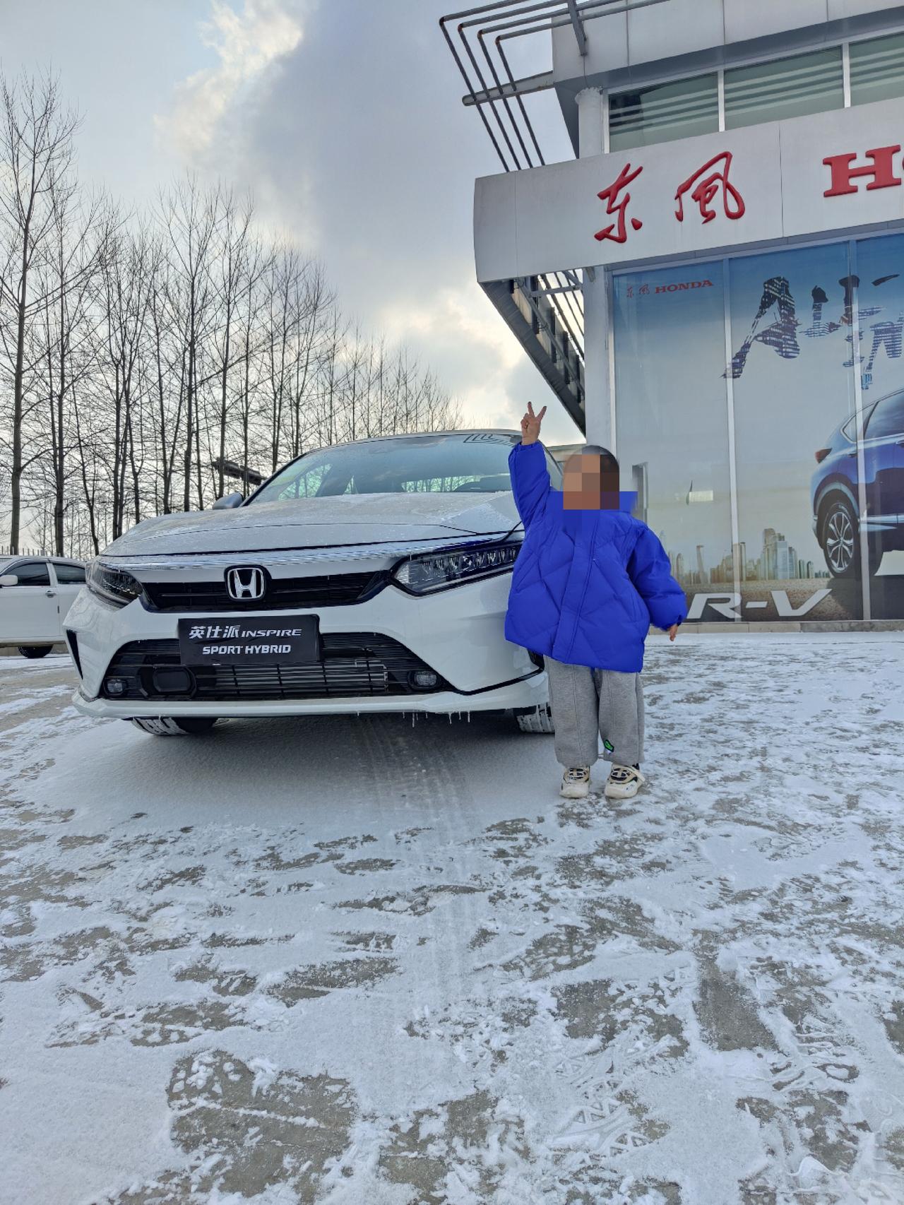 2月5日初五提车，东本4s店还没有正式上班，优惠2.25直接提走了，英仕派2022款精悦版车侧盲区影像只有右侧有吗?左侧