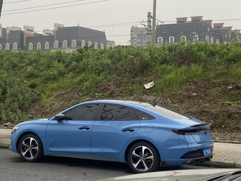 想入手人生第一辆车，别人都推荐好多好多品牌，但是我就是要买菲斯塔，问了很多家都说没有车，22款也看了看照片，个人感觉没有