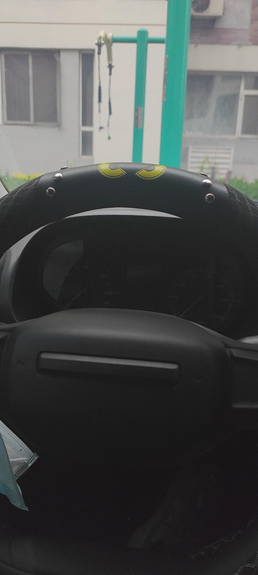 荣威科莱威CLEVER 用车2个月4500km 开空调恶臭，有没有一样遭遇的车友