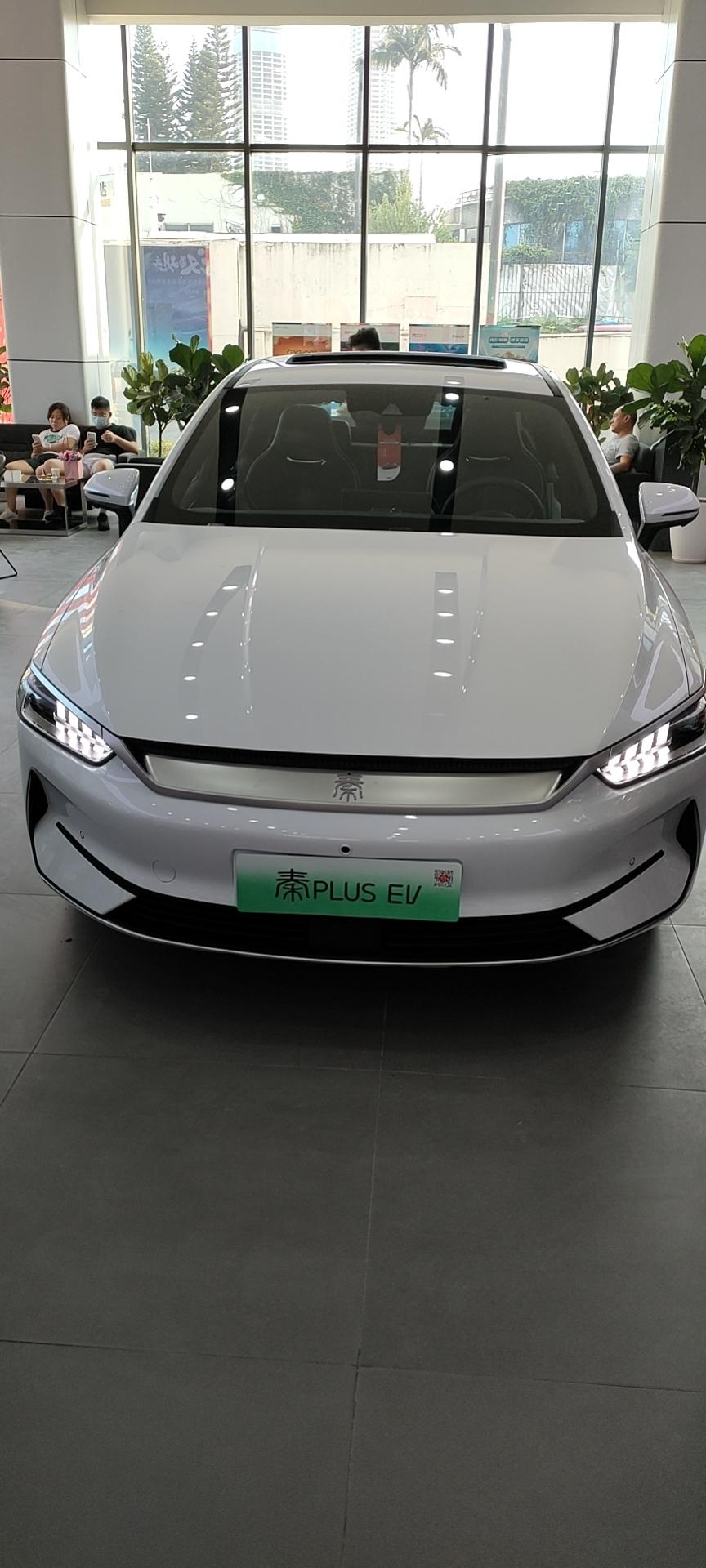 请问大神们，秦PLUS EV能跑网约车吗？转营运车辆质保多久啊？