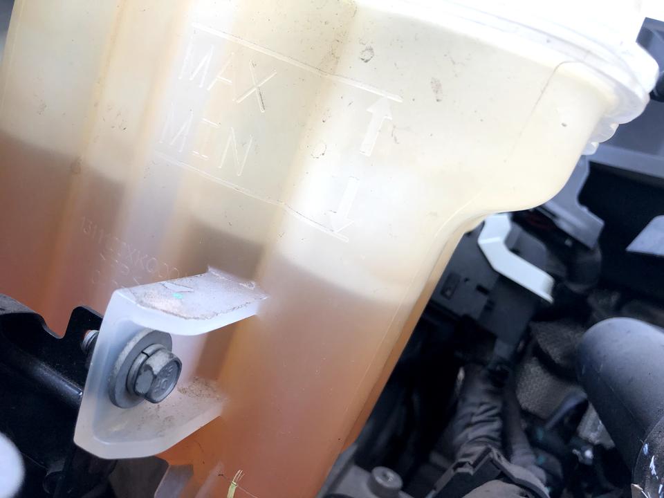 哈弗F7 20款F7     目前2.3万公里    21年五月份开始发现防冻液不够了    就去4S店加到最高刻度  
