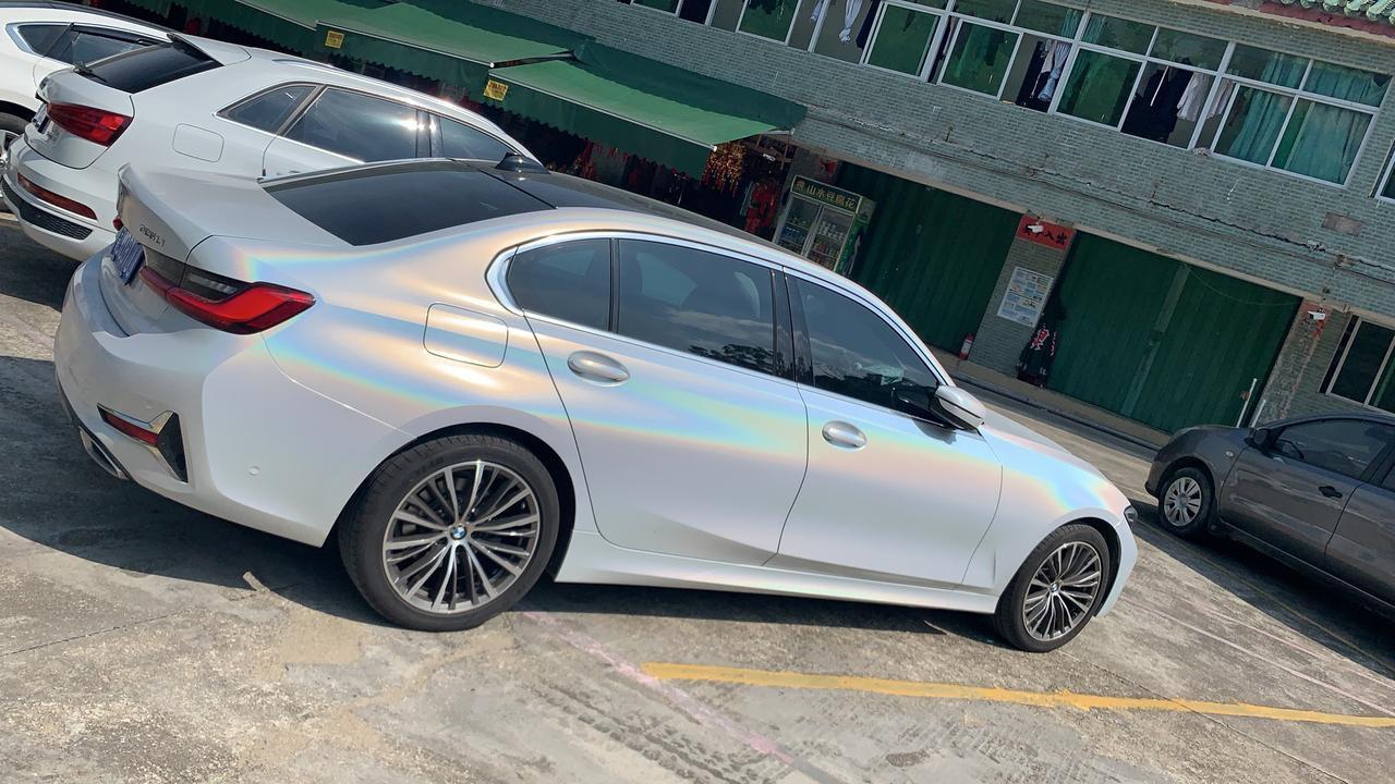 宝马3系 兄弟们   320li跟325i怎么选    本人23 还没结婚，家里有一辆车