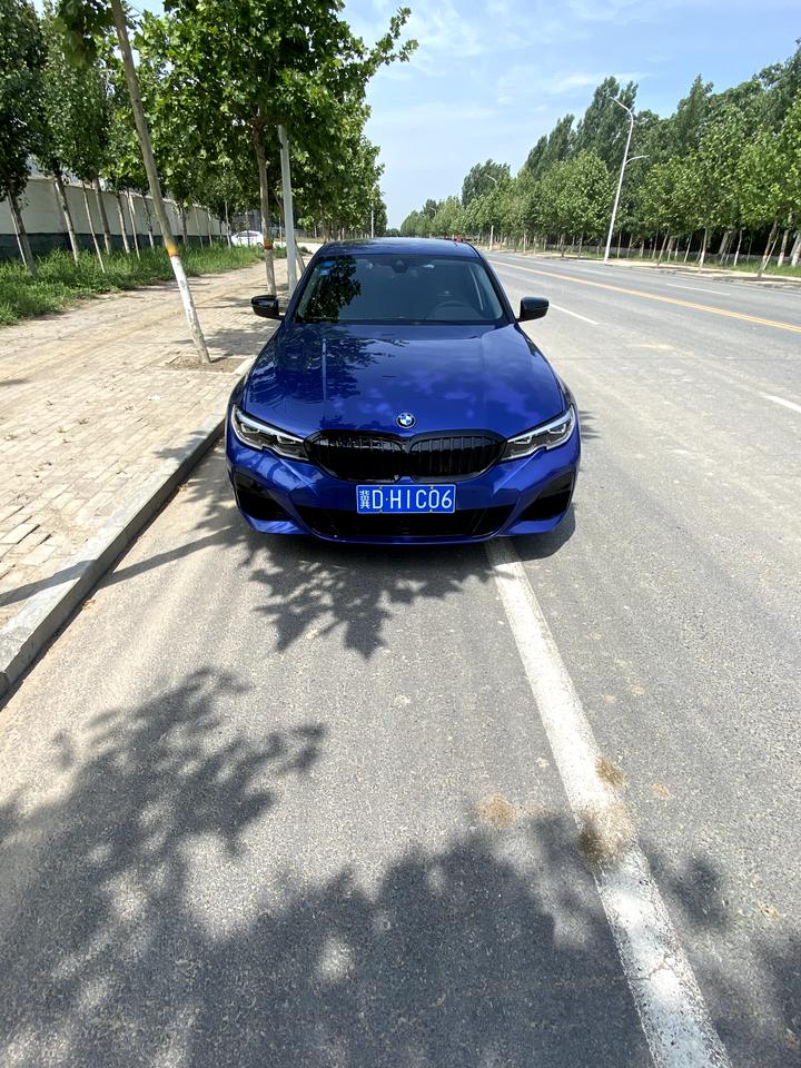 宝马3系 汽车行驶了9200公里，今天试了下运动plus模式➕s档，刚开始正常起步猛踩下油门汽车突然失去了动力感觉成了空