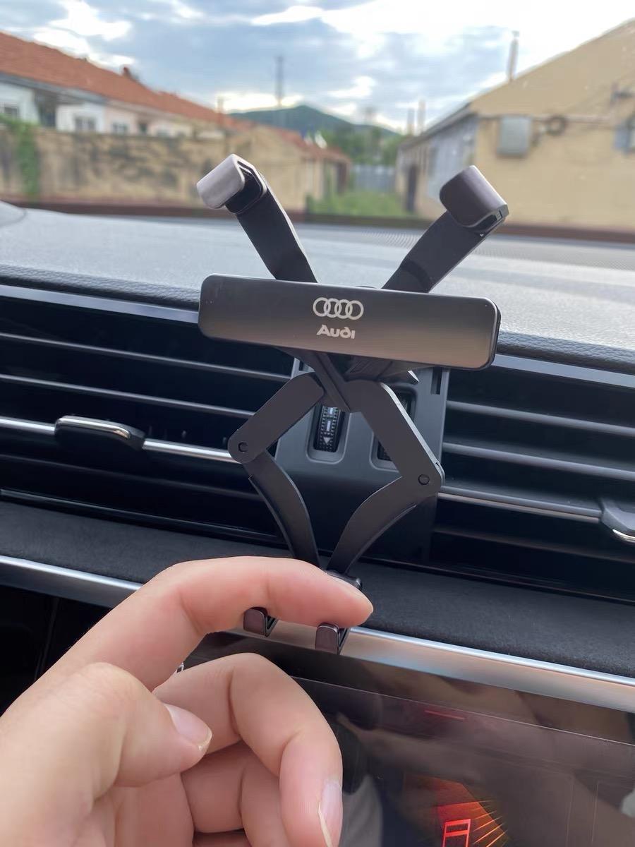 奥迪Q3 大家都是用的什么手机支架和香薰呀？这俩小物件有没有推荐的？谢谢各位老哥