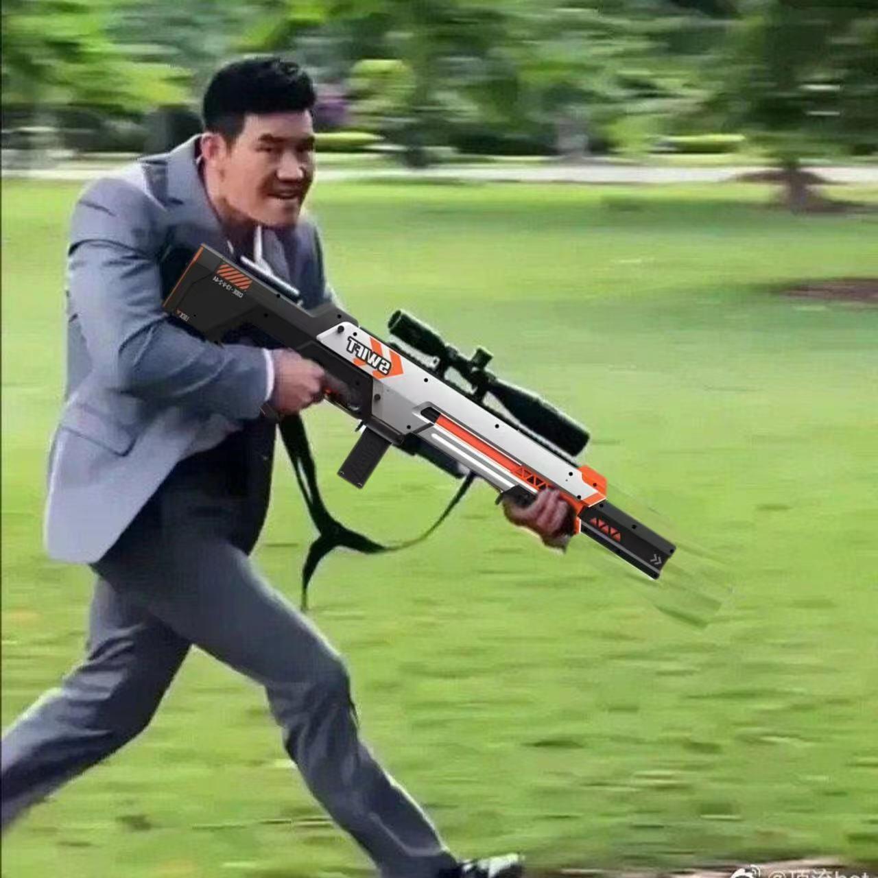 奇瑞瑞虎8 PRO 给我靓仔你们的2.0四驱浩瀚裸车多少，大概多少落地无置换。
