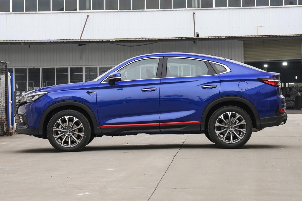 长安CS85 COUPE 长安cs85 2.0 中配落地多少钱 求大佬告知在1.5顶配和2.0中配 忧郁了好久