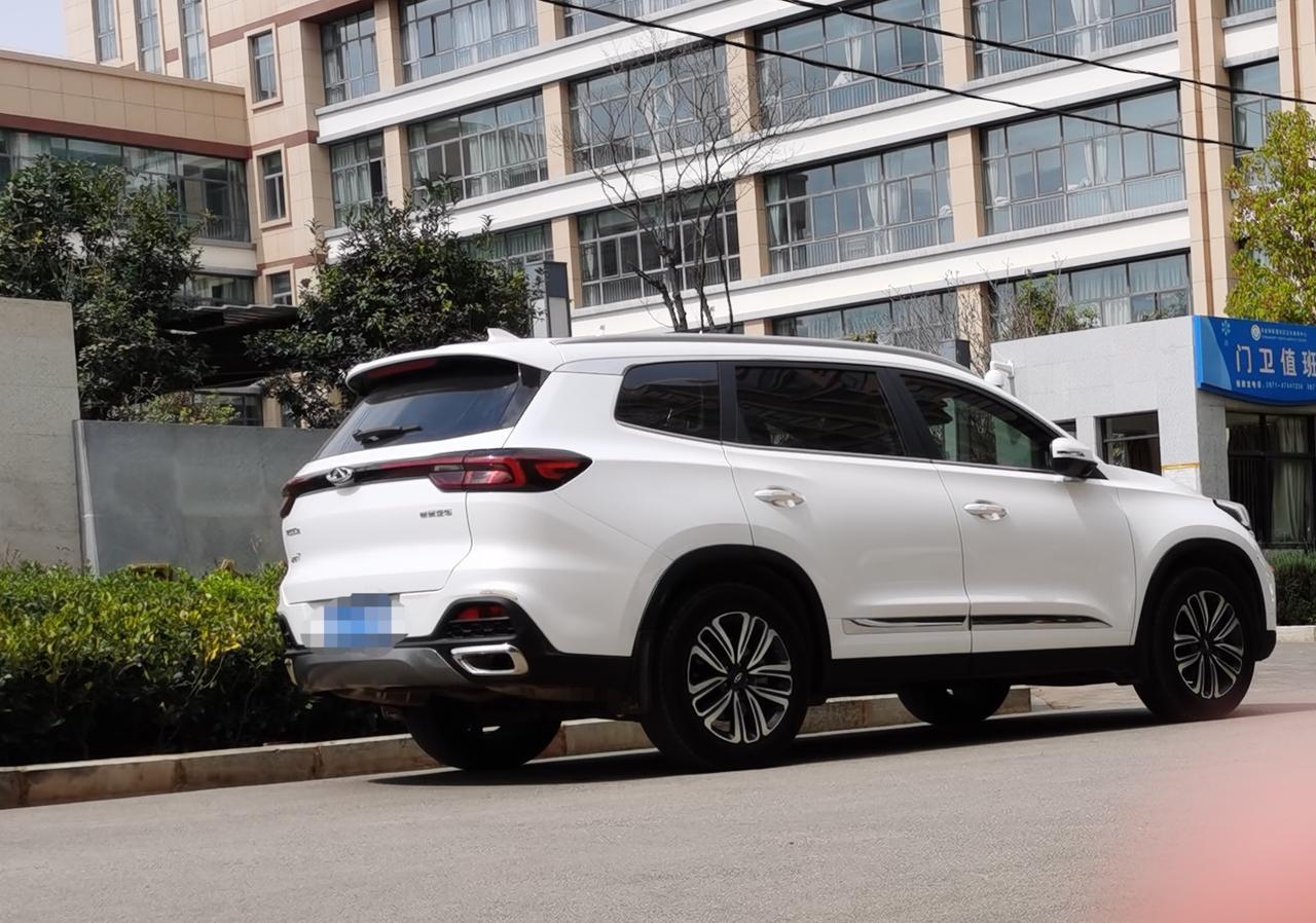 奇瑞瑞虎8 后面转向灯能不能改为流水线的 像前面一样