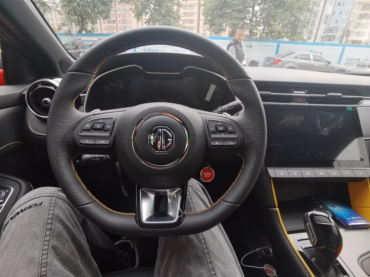 名爵6 华为手机的hicar能用吗，安卓系统的saiclink是真的好难用