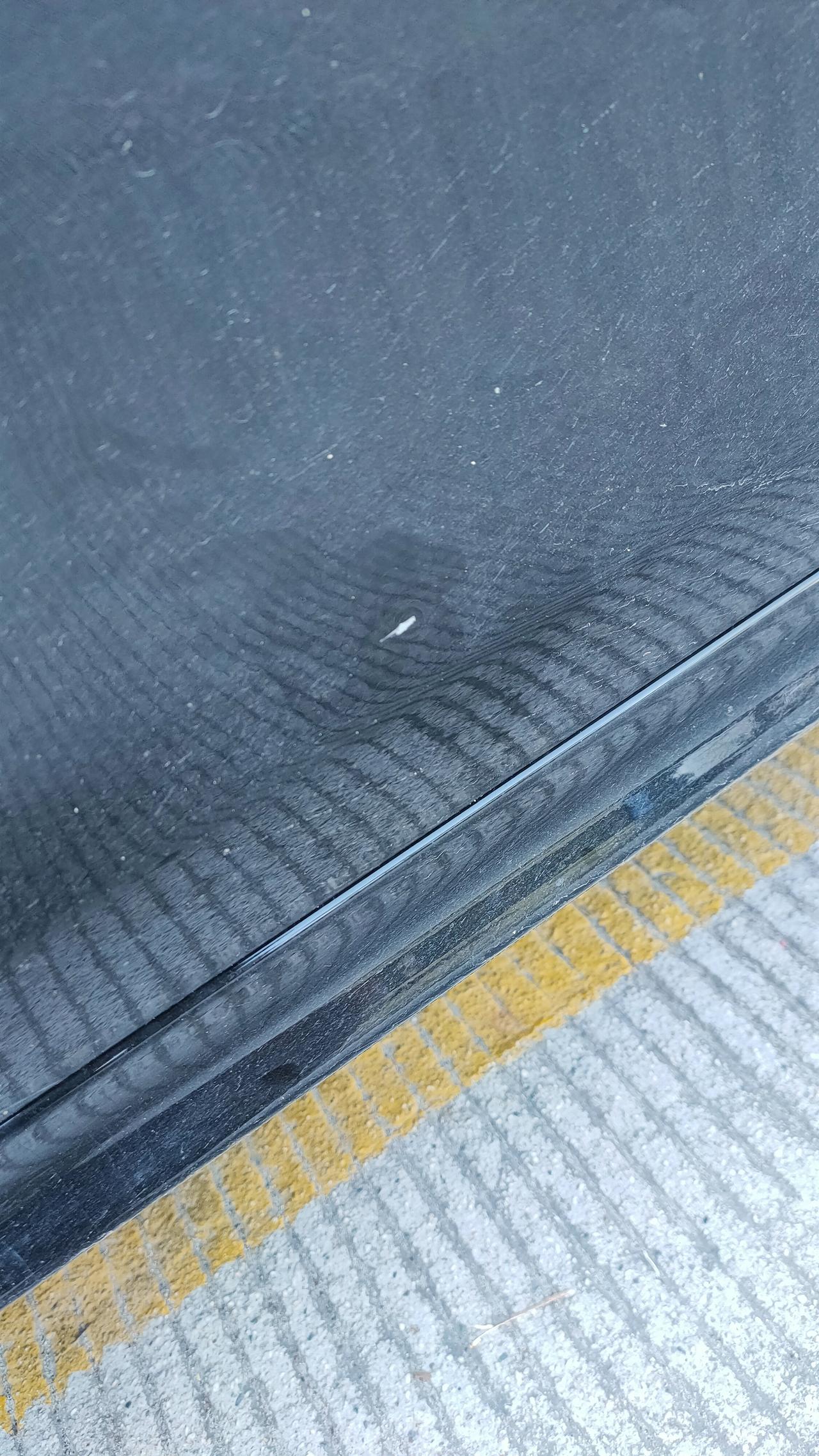 标致508L 这是漏底漆吗？