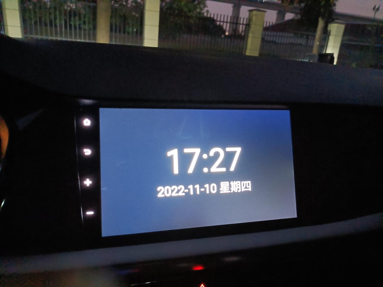 大众朗逸 大家有没遇见这种情况的，重启两次还是这样。有同样情况的你们怎么解决的，感谢