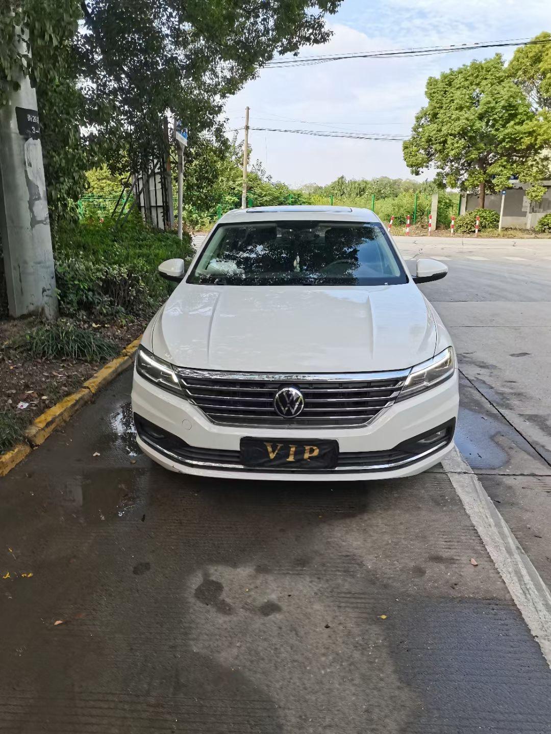 大家帮我看看，一个卖二手车的这款朗逸车21年，卖我4.8w说小事故，无任何大事故，我一直不相信那么便宜，朗逸这款车那么保