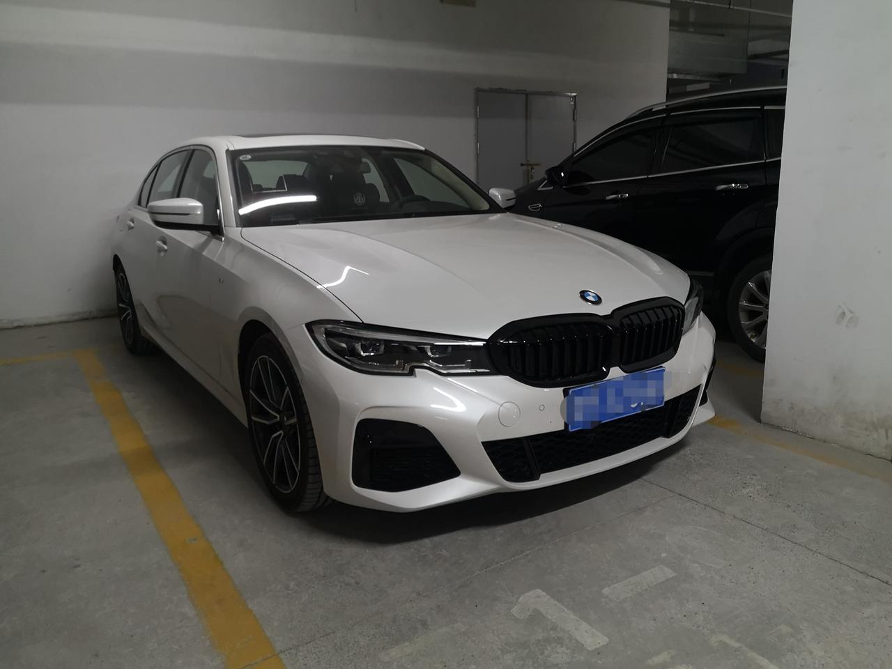 宝马3系 低速顿挫确实有，更新系统管用？