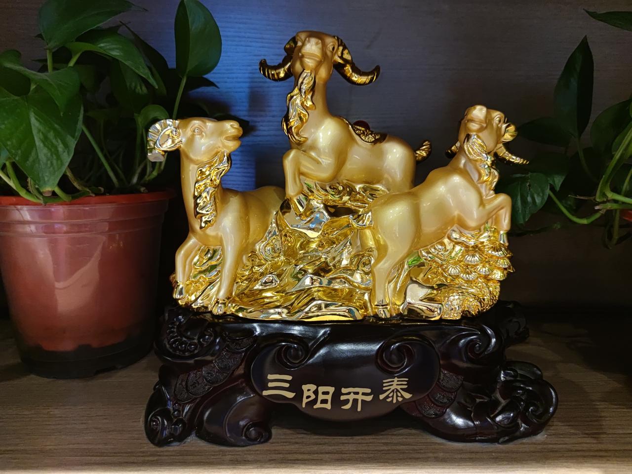 大众迈腾 各位车友铁铁们。有谁能知道380排产多久才能排上啊，7月16日订的车。有没有什么办法可以咨询到自己的车有没有排