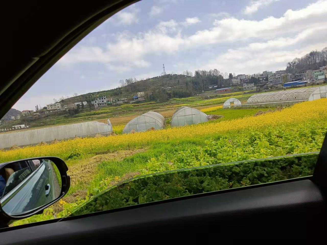 长安UNI-V 请问一下，有在东阳，义乌，永康提车的车友吗？首付4万，运动版，落地要多少合适？