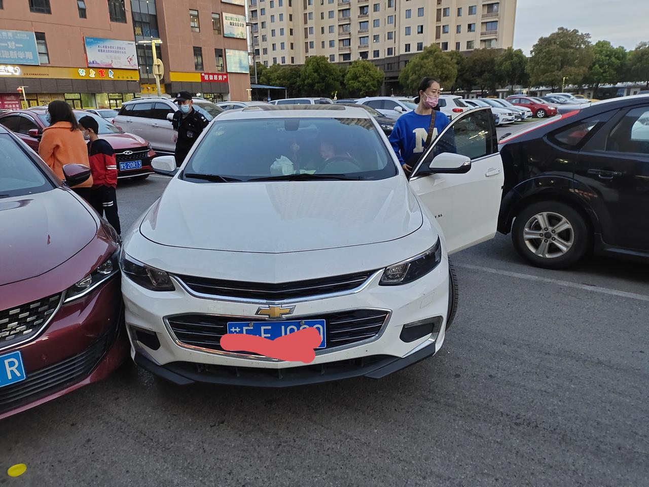标致508L 请问下发生交通事故，交警最晚多久开事故责认定书？4日发生事故，交警也到达现场，最后要开事故书，对方却不同意