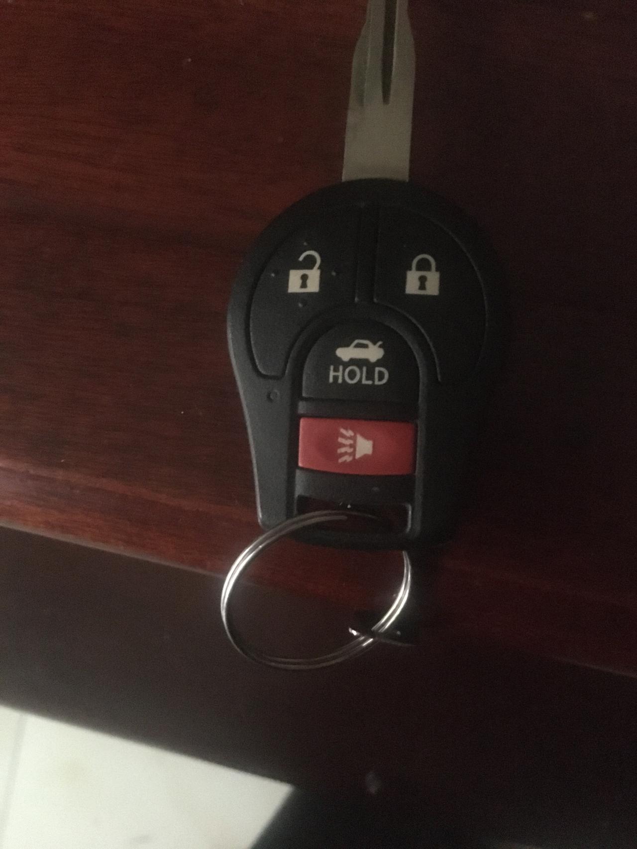 请问14年新款轩逸手动带天窗1.6l的是什么车型？