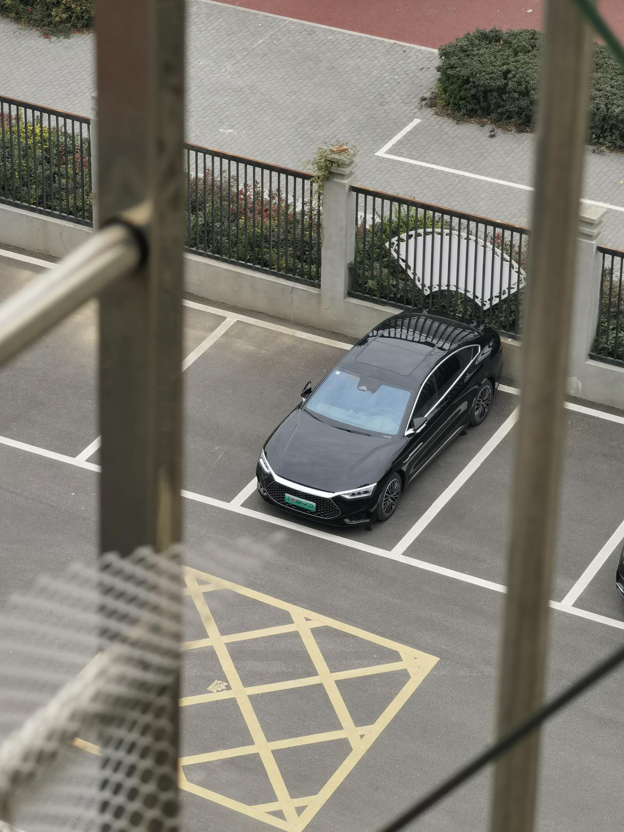 比亚迪汉DM 2022年12月12日提的比亚迪汉121km尊享，4s店跟我说前三次要满充满放，保电25%，要用慢充，请问