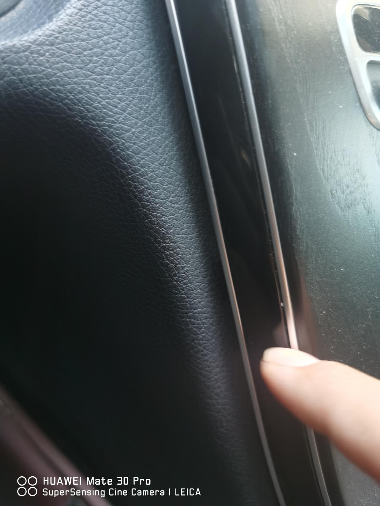奔驰C级 2020款的有没有装饰条异响的情况