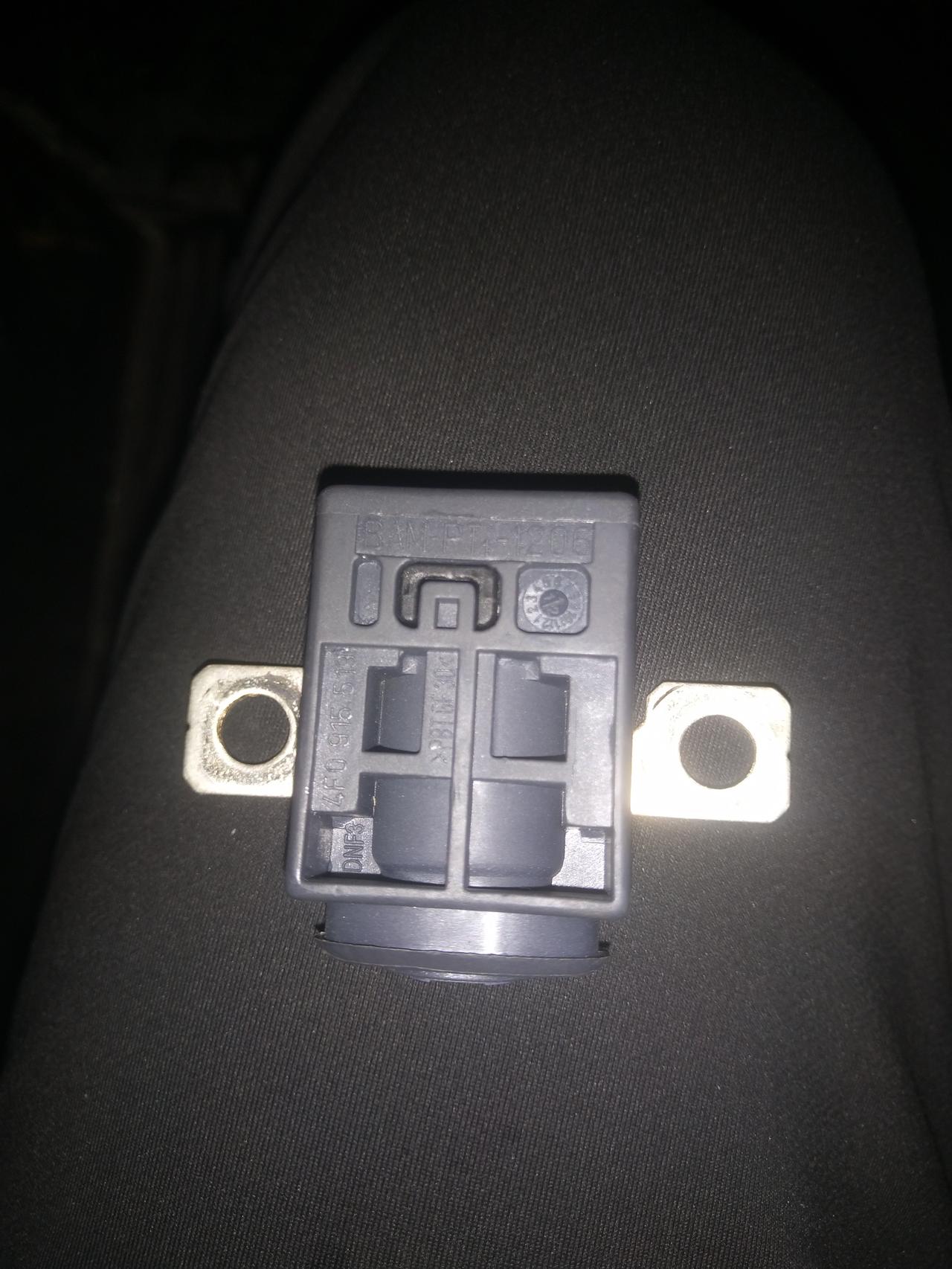 奥迪A6L的断路器不装可以吗？