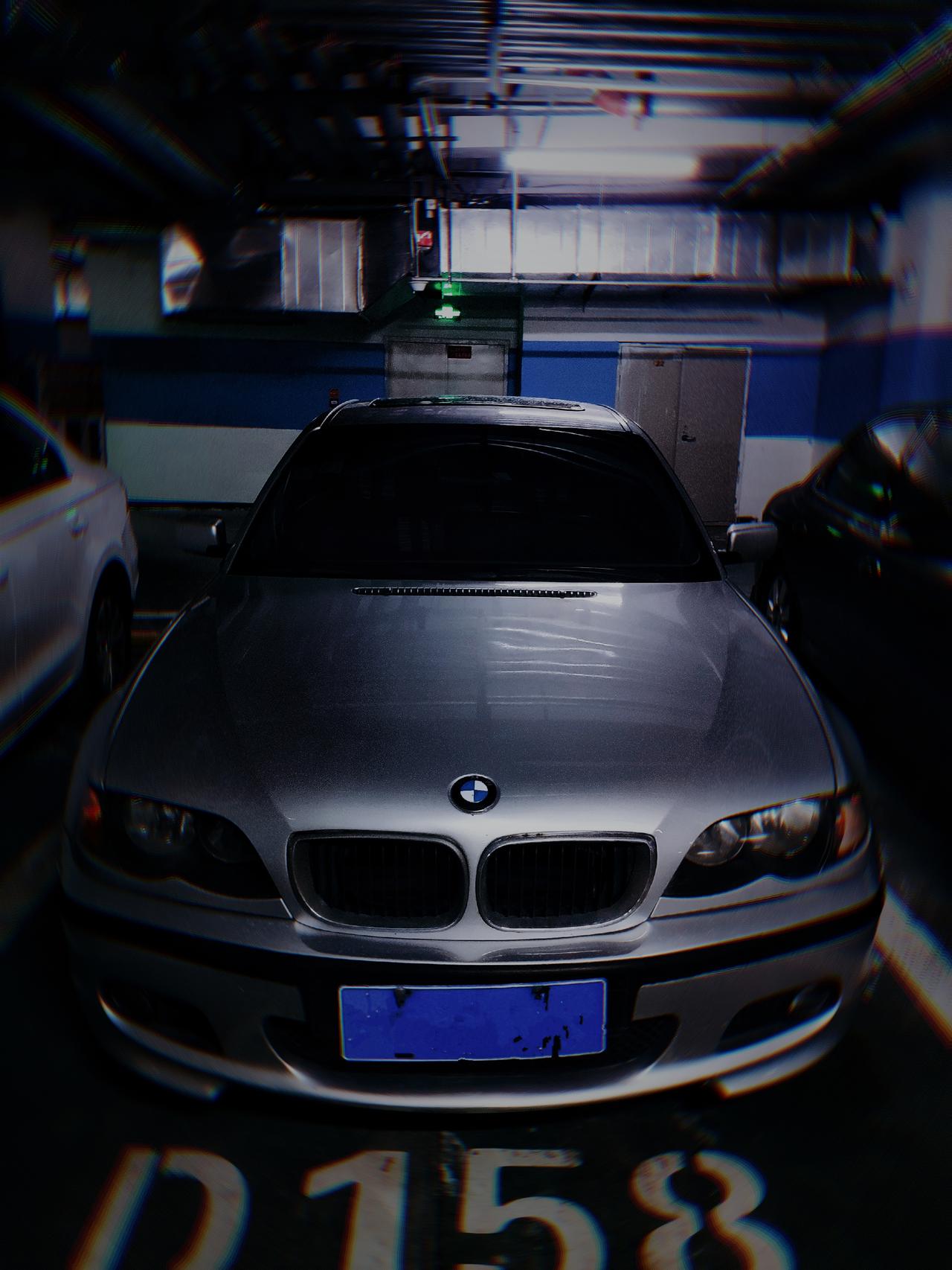 宝马3系 一个孤独的E46  318  车主，我是乌鲁木齐的，这车在我们这本来就少，更别说懂他的机修师傅了。我的车大概