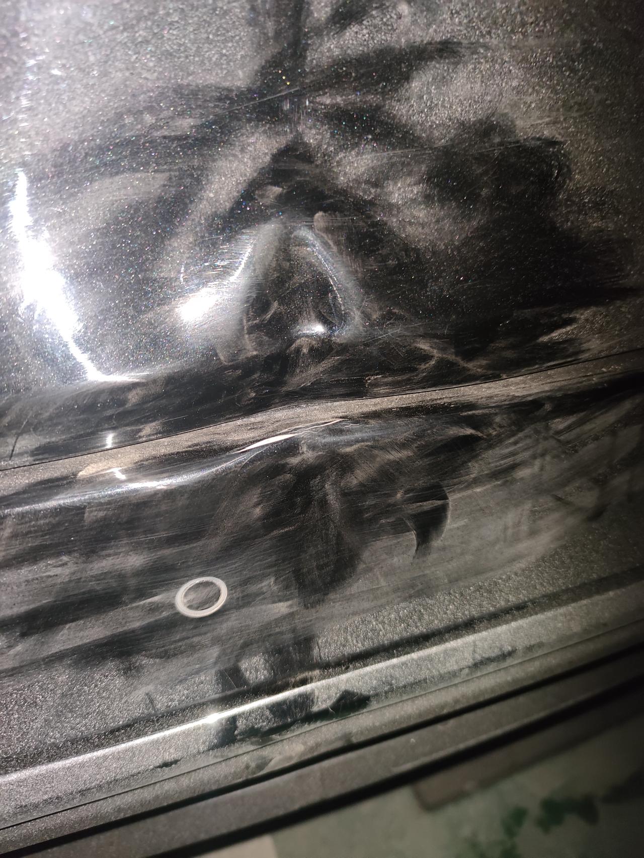 红旗HS5 有没有谁HS5后倒车雷达失灵的？我朋友新车，才提几天，地下室倒车的时候雷达没反应然后怼了一下柱子，然后4s店