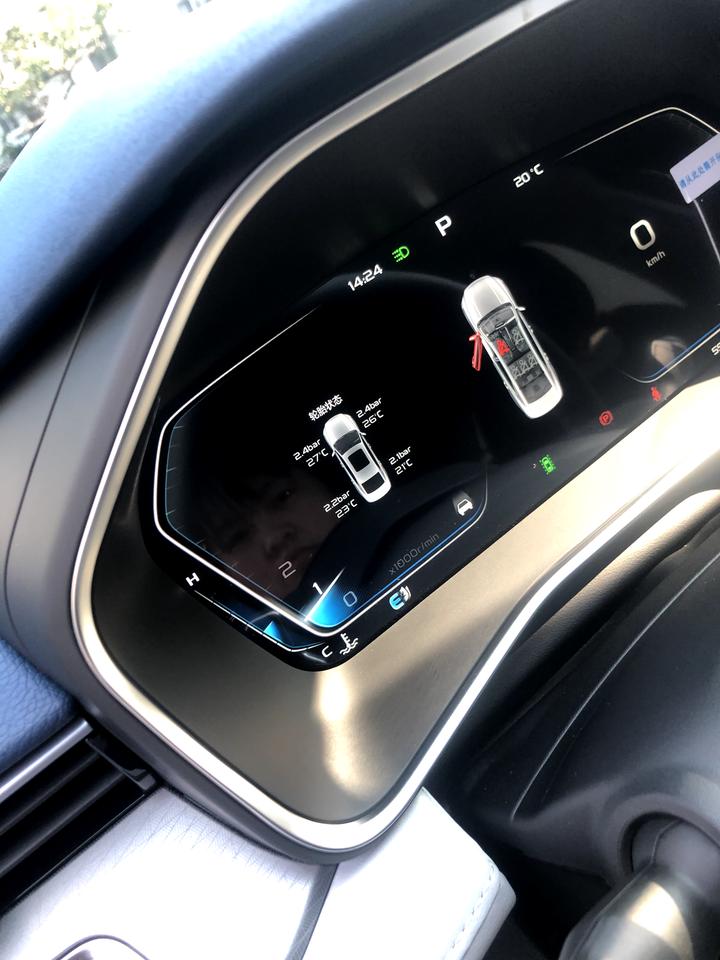 星瑞引擎盖是什么材质的，会不会生锈？